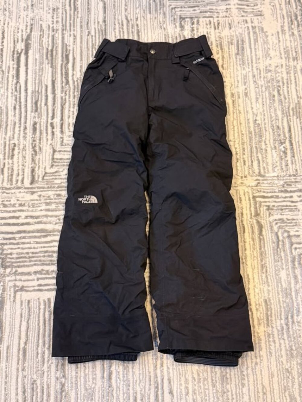 The North Face boys youth medium 10/12 black waterproof Hyvent snowpants EZ Grow